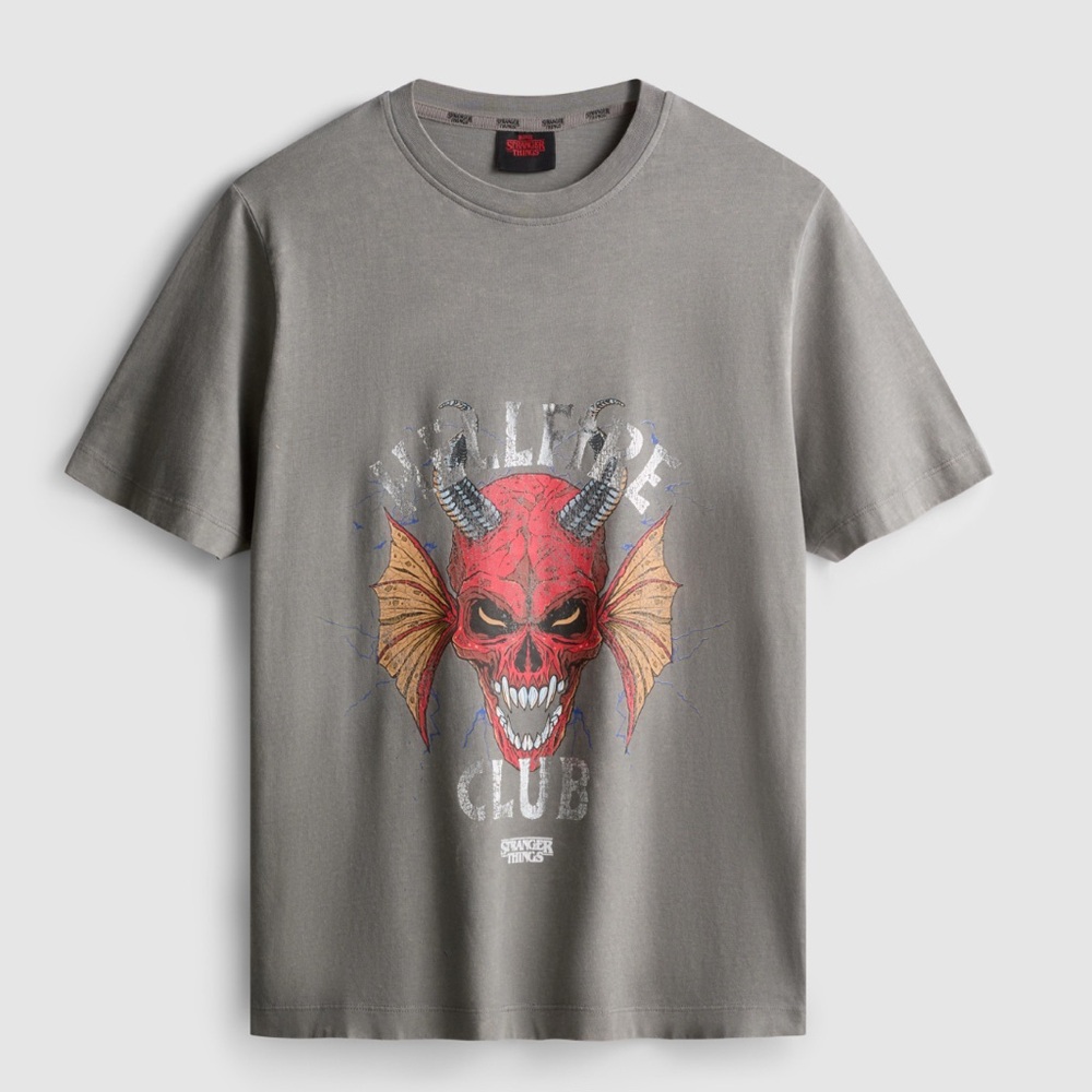 NWT Exclusive PRIMARK STRANGER THINGS Gray Hellfire Club Graphic T-Shirt SZ S